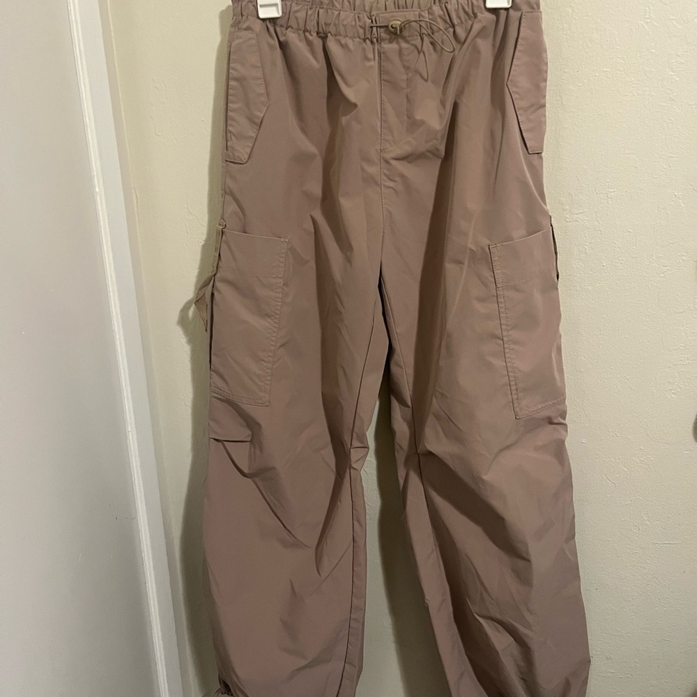 Love Tree women’s Beige Cargo Pants‎
